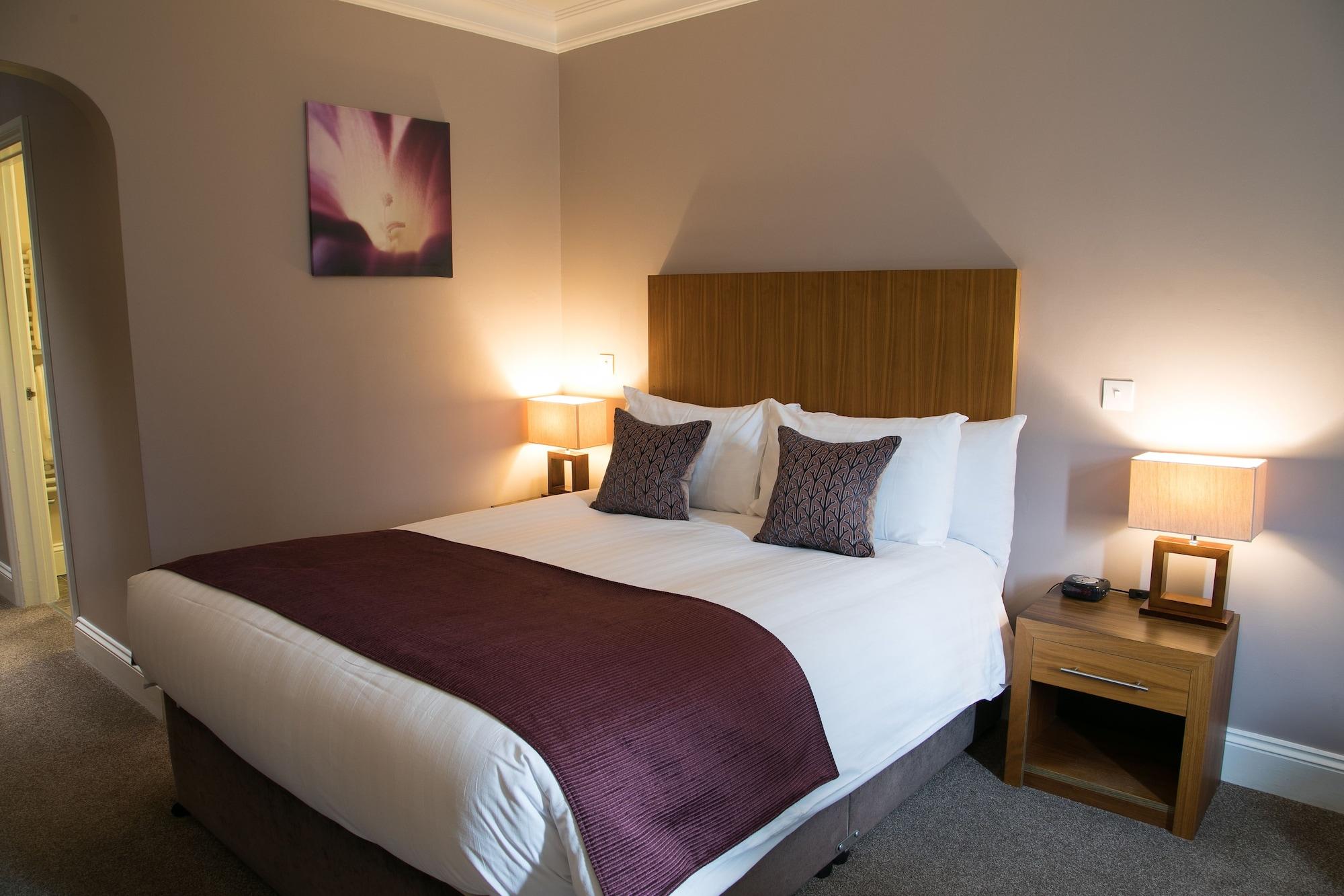 Best Western Plus Centurion Hotel Мидсомър Нортън Екстериор снимка