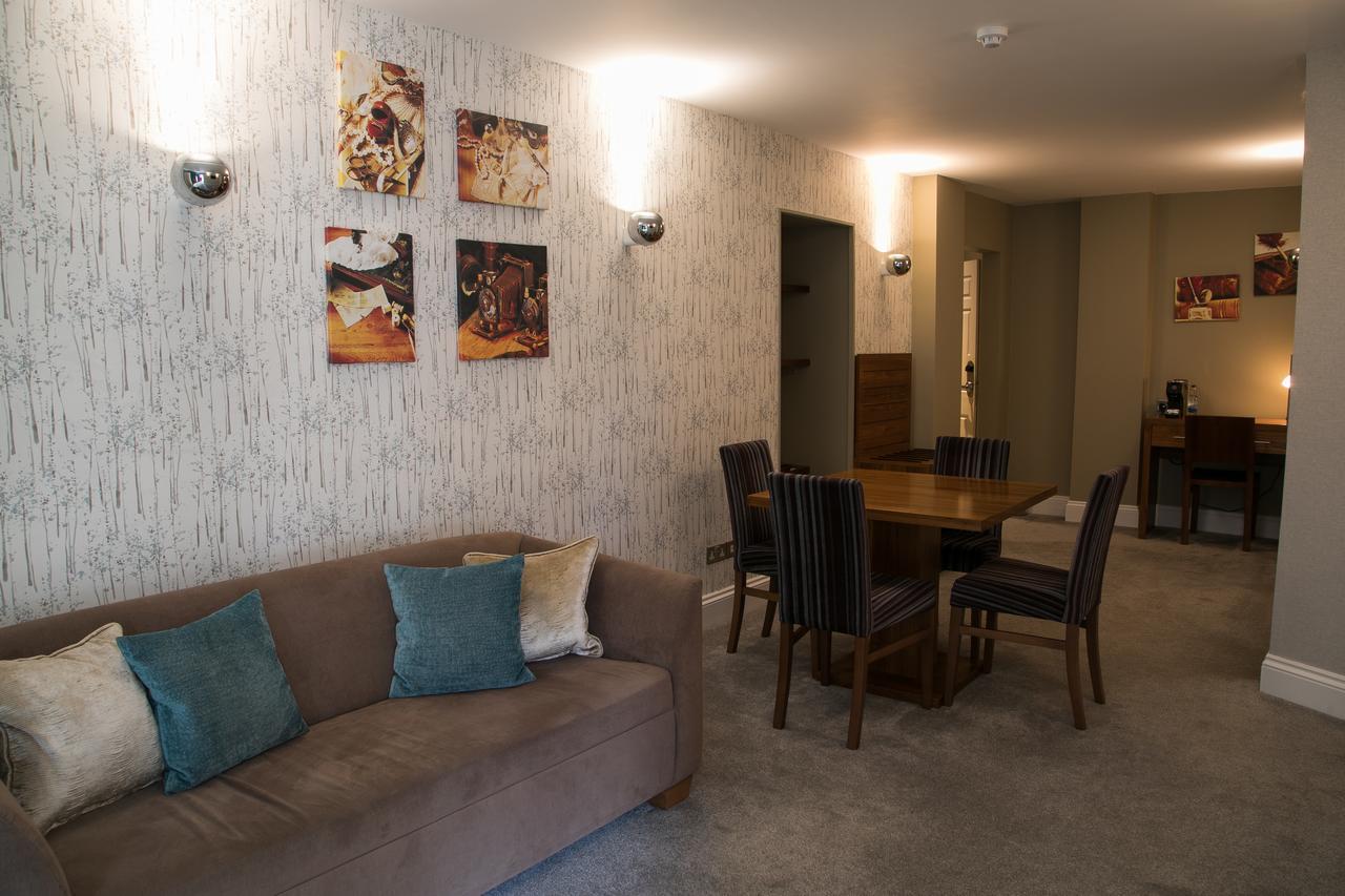 Best Western Plus Centurion Hotel Мидсомър Нортън Екстериор снимка